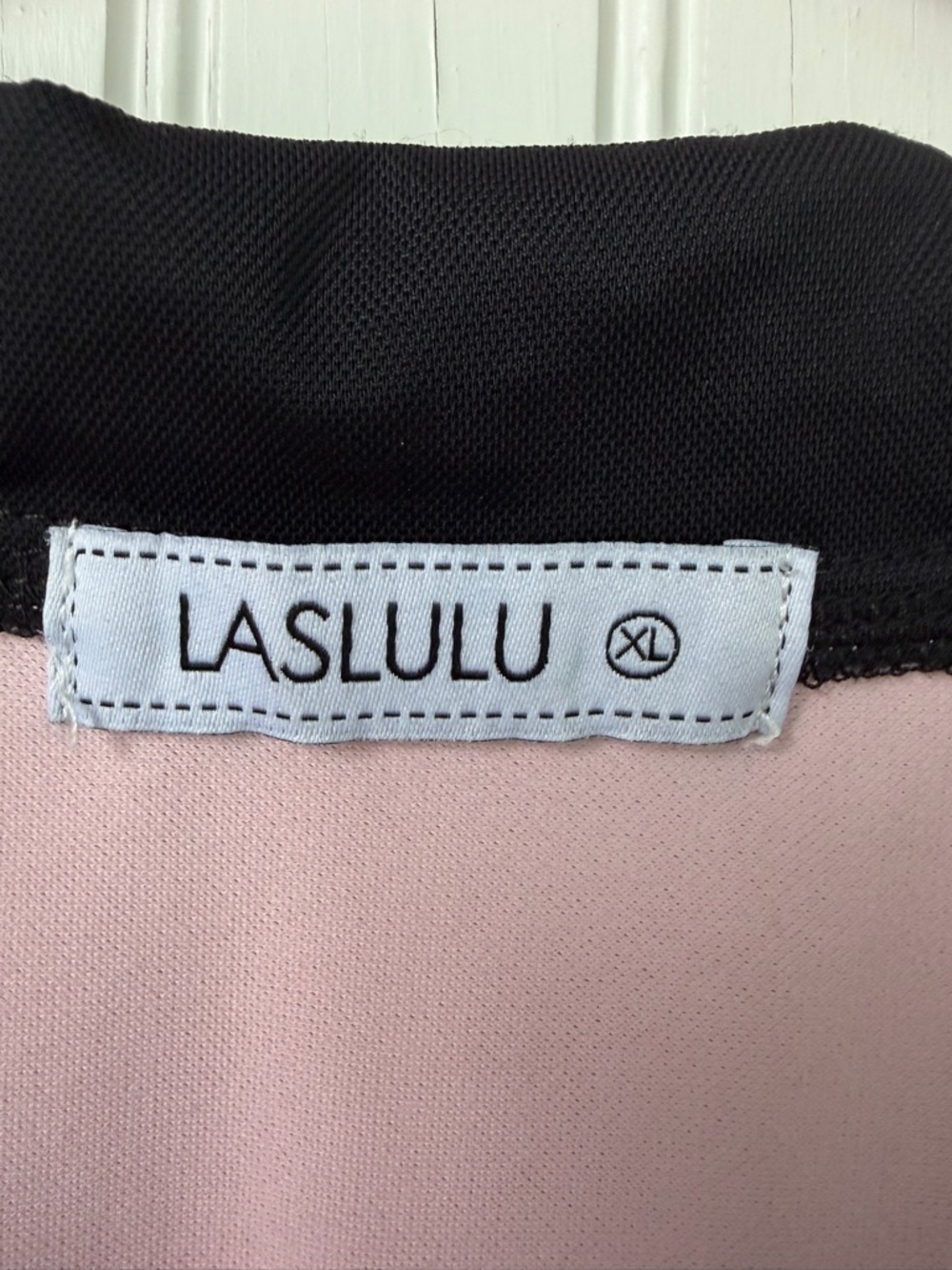 Laslulu XL)  athletica Pink Sleeveless Zip Polo with Black Trim - Picture 2 of 3